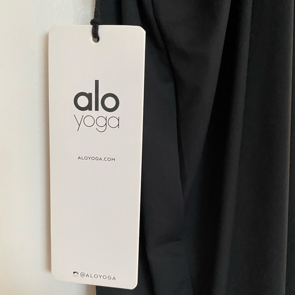 ALO Pulse Tank - Picture 4 of 5